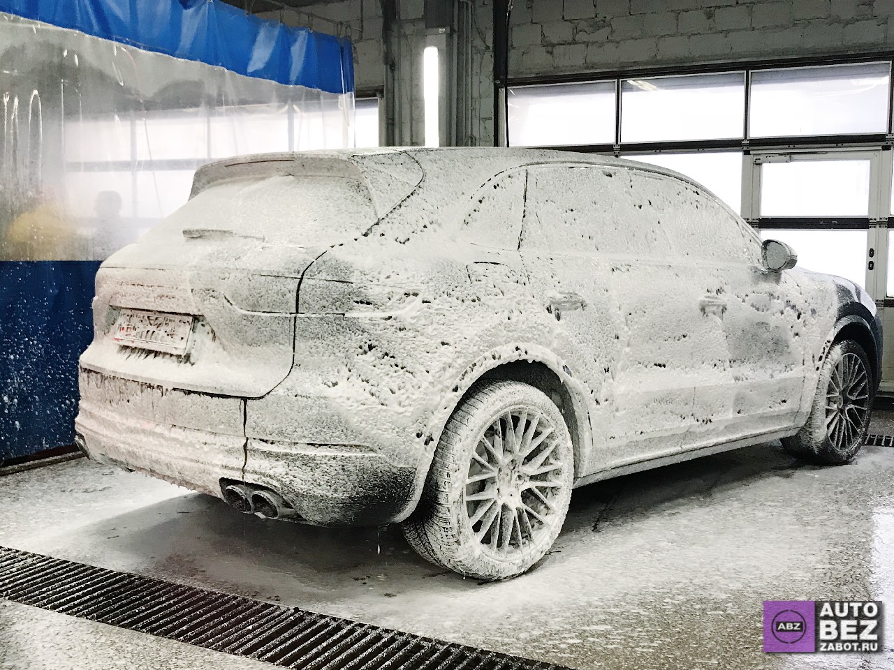 Фото Как правильно мыть автомобиль, защищенный полиуретаном?