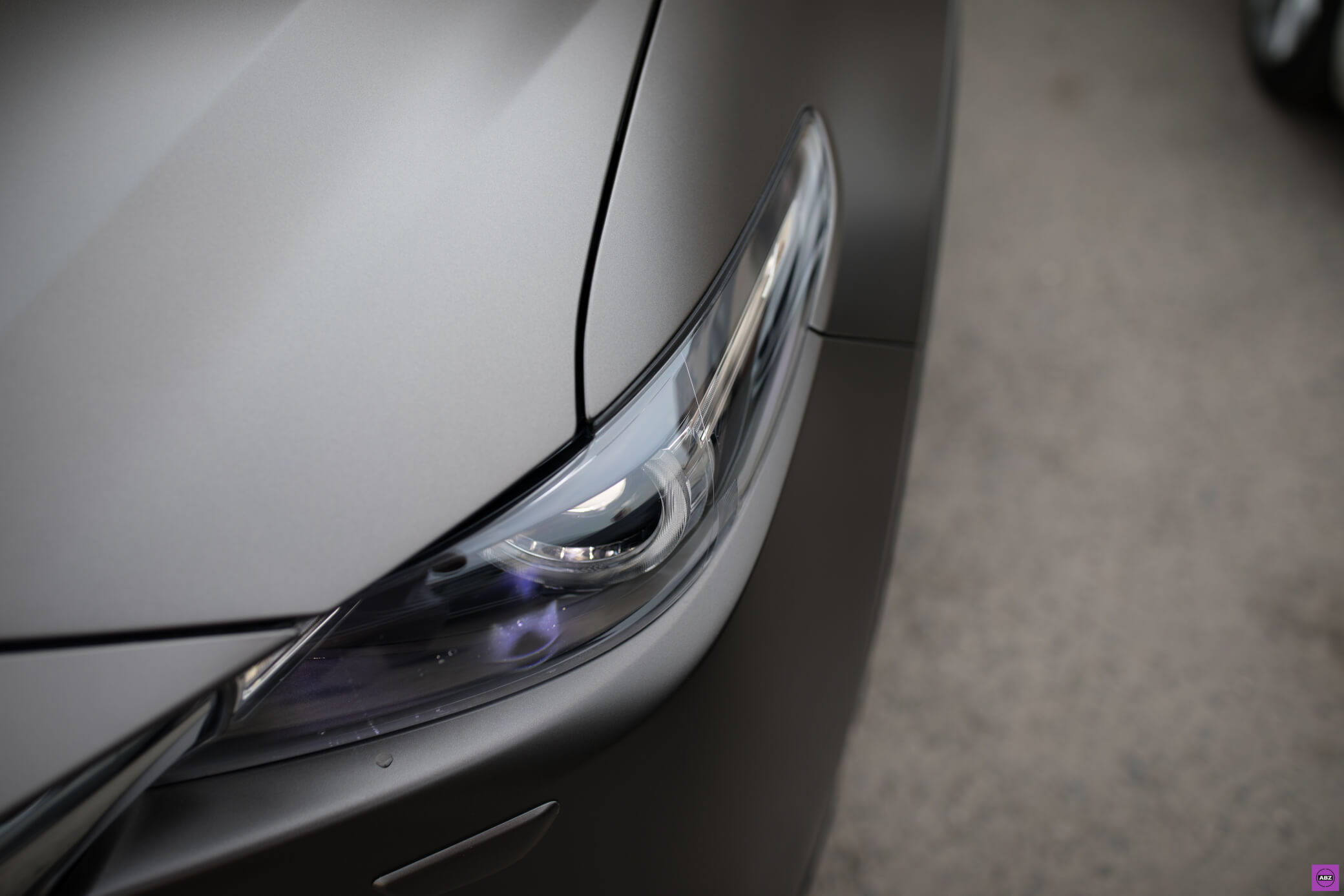 Фото Магическое превращение глянцевой Mazda CX-9 в матовую бронзу