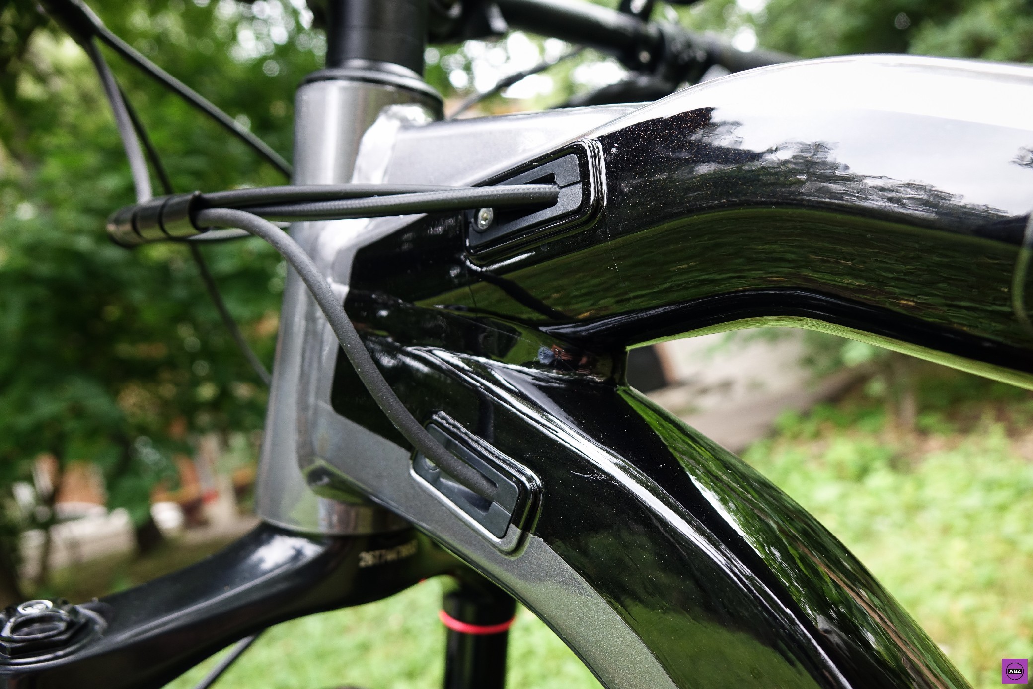 Фото Двухколесный внедорожник Haibike Xduro FatSix 9.0 под защитой полиуретана