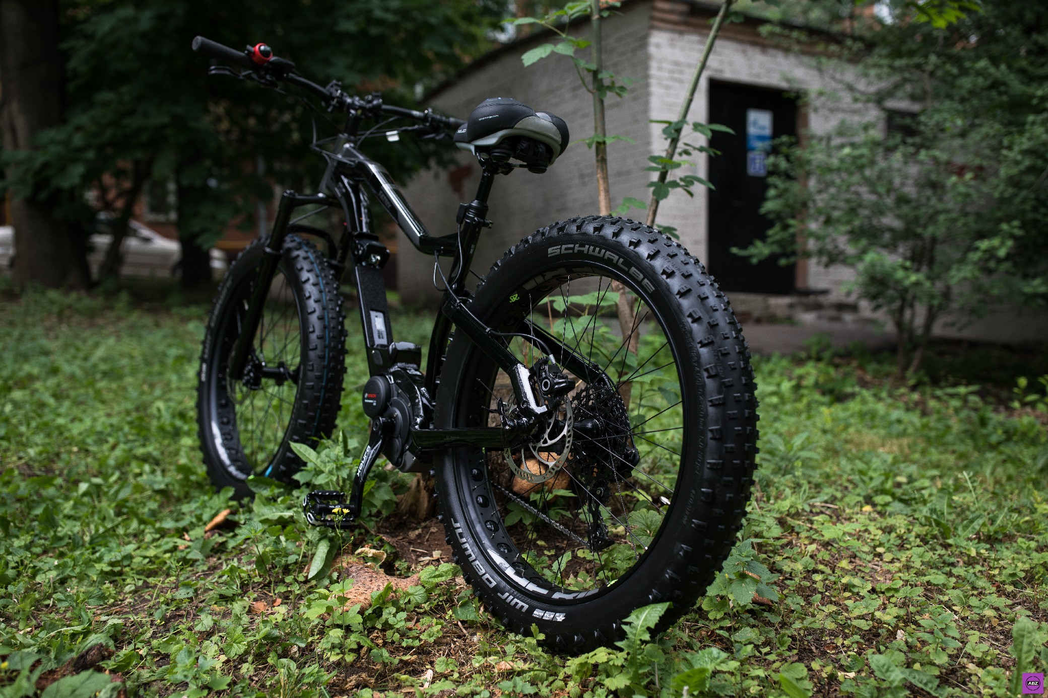 Фото Двухколесный внедорожник Haibike Xduro FatSix 9.0 под защитой полиуретана