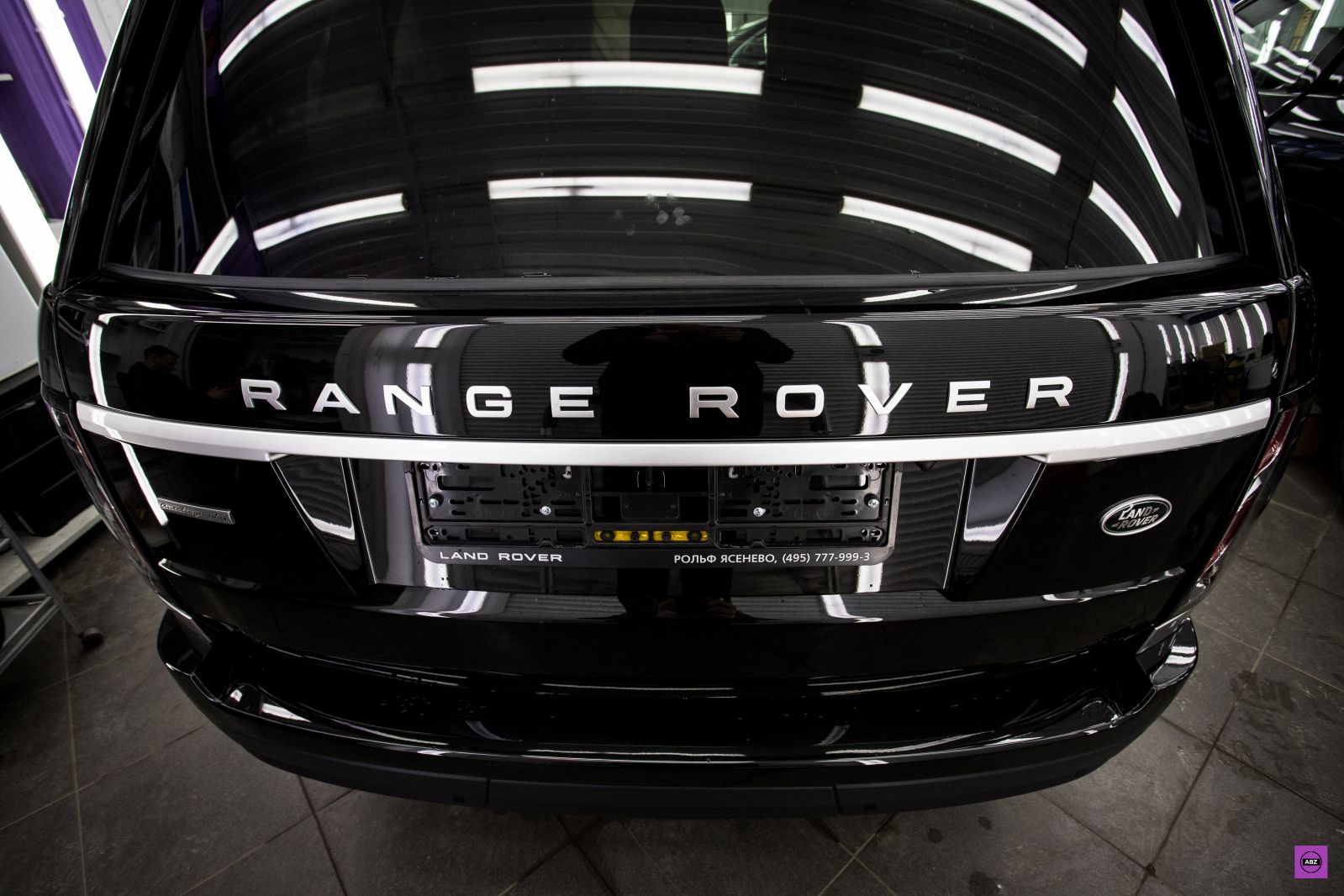Фото Черный матовый Range Rover или как мы работаем в период самоизоляции