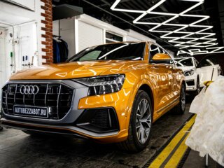 audi q8 v cvete dragon orange zamenili glyanec na mat 6