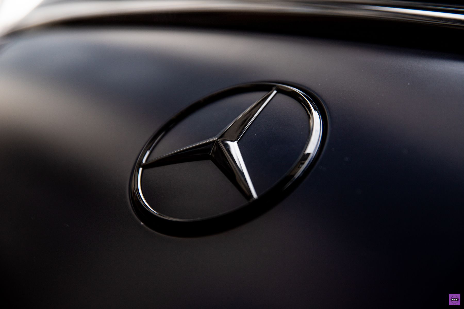 Фото Таинственный цвет Mercedes-Benz GLE под матовым полиуретаном