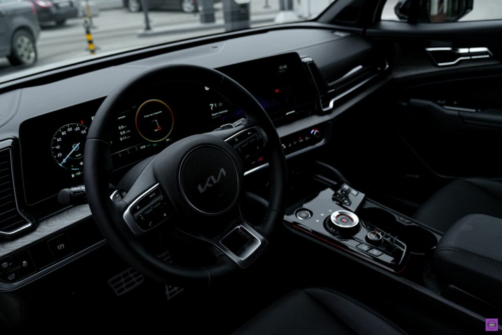 Оклейка Kia плёнкой: защита и стиль 4 оклейка Kia плёнкой — KIA Sportage Черный