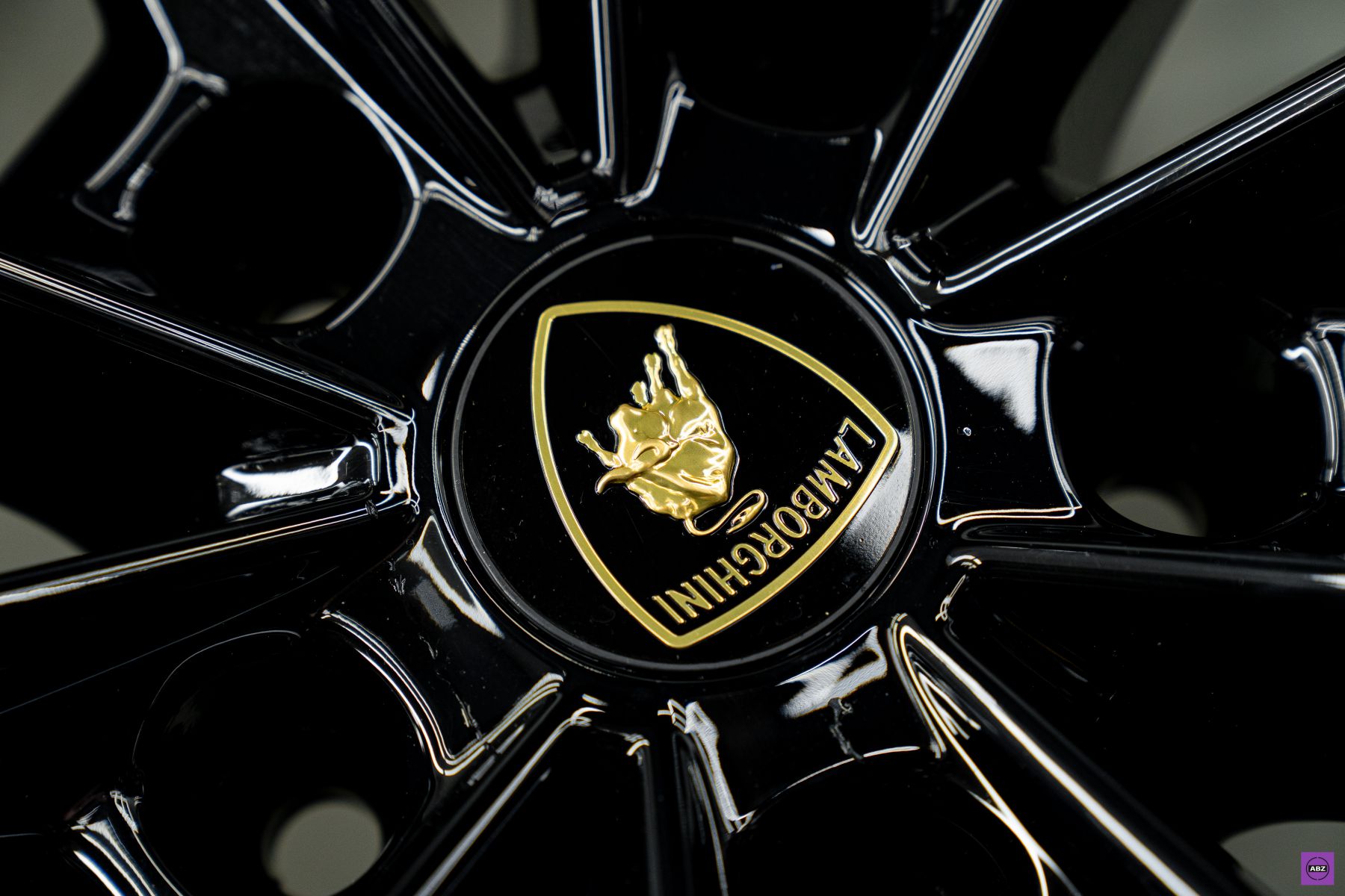 Фото Комбинированная защита Lamborghini Urus