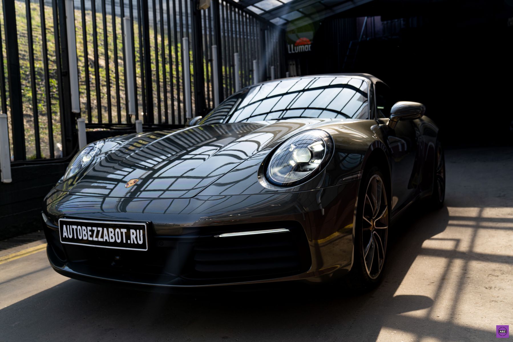 Фото Porsche 911 992.II: гибридный GTS, обновленная Carrera и будущее линейки