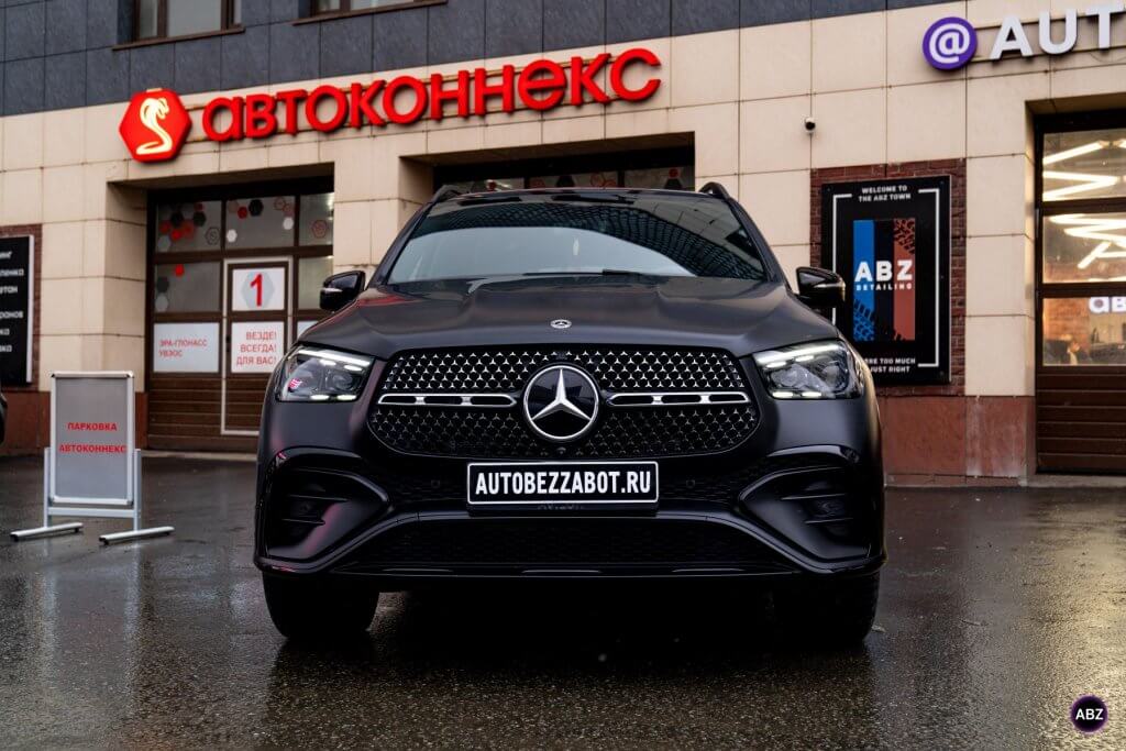 Оклейка Mercedes GLE плёнкой: гид от студии 1 оклейка Mercedes GLE плёнкой — Mercedes-Benz GLE Черный