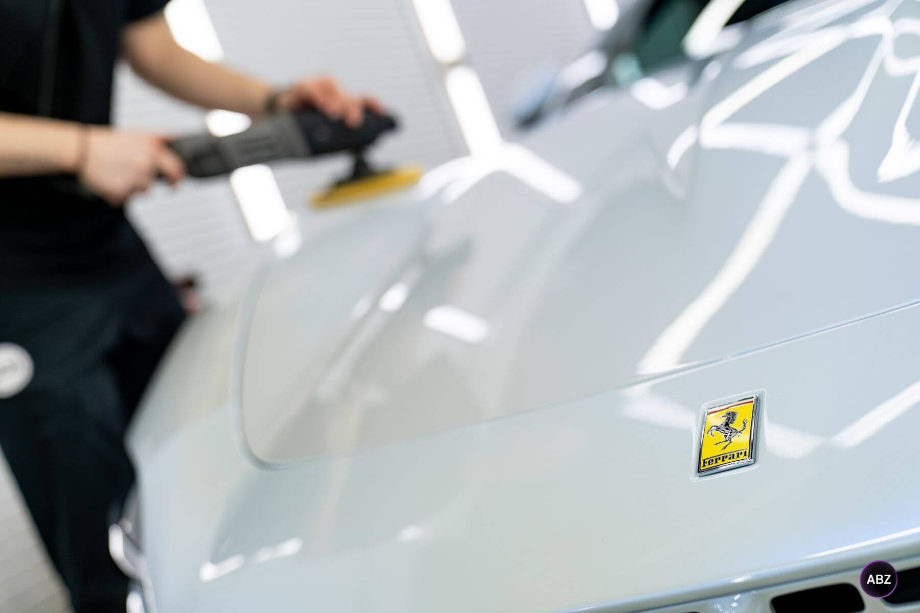 Детейлинг Ferrari Roma Spider — блеск снаружи, чистота внутри 5 Фото Детейлинг Ferrari Roma Spider — блеск снаружи, чистота внутри