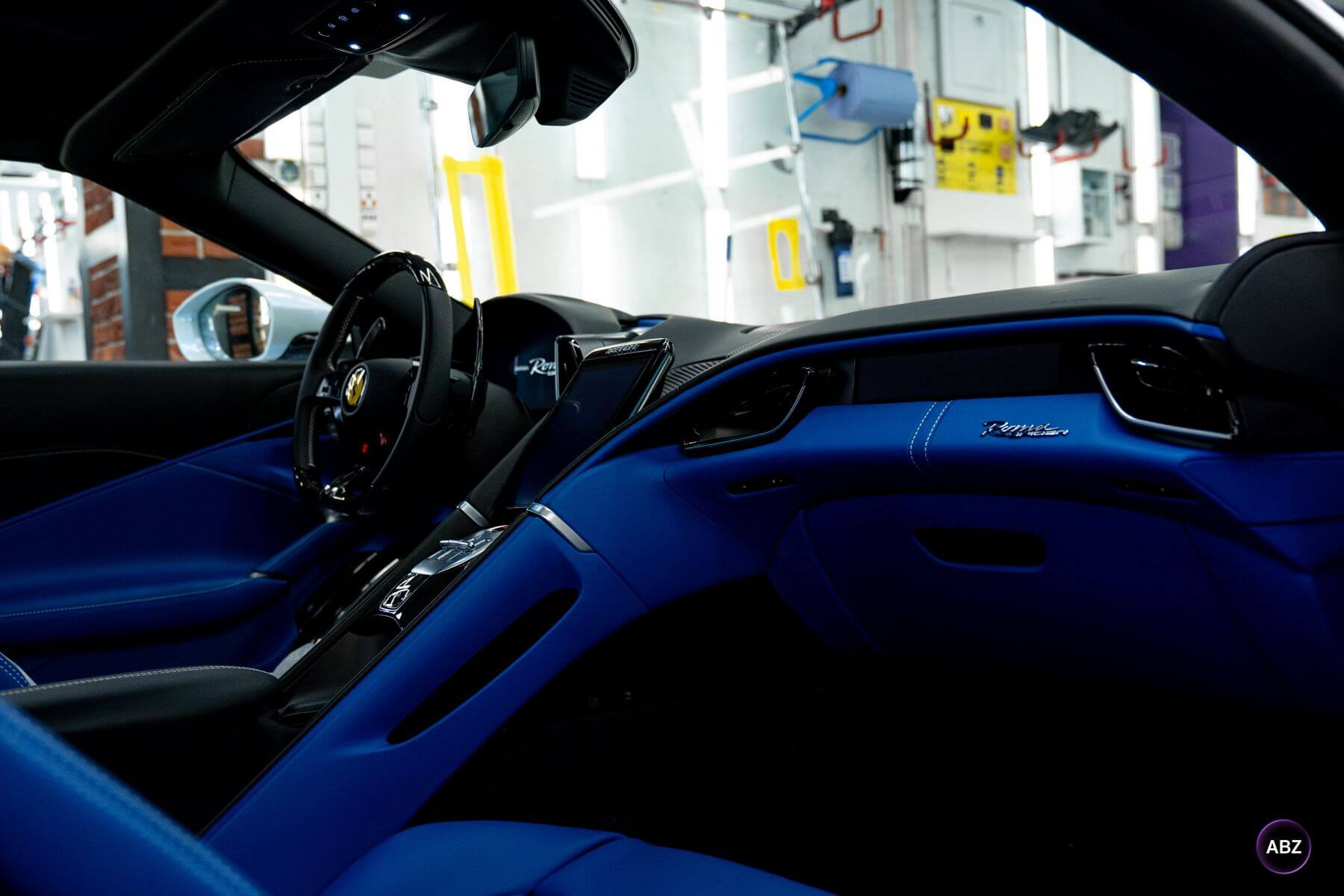 Детейлинг Ferrari Roma Spider — блеск снаружи, чистота внутри 9 Фото Детейлинг Ferrari Roma Spider — блеск снаружи, чистота внутри