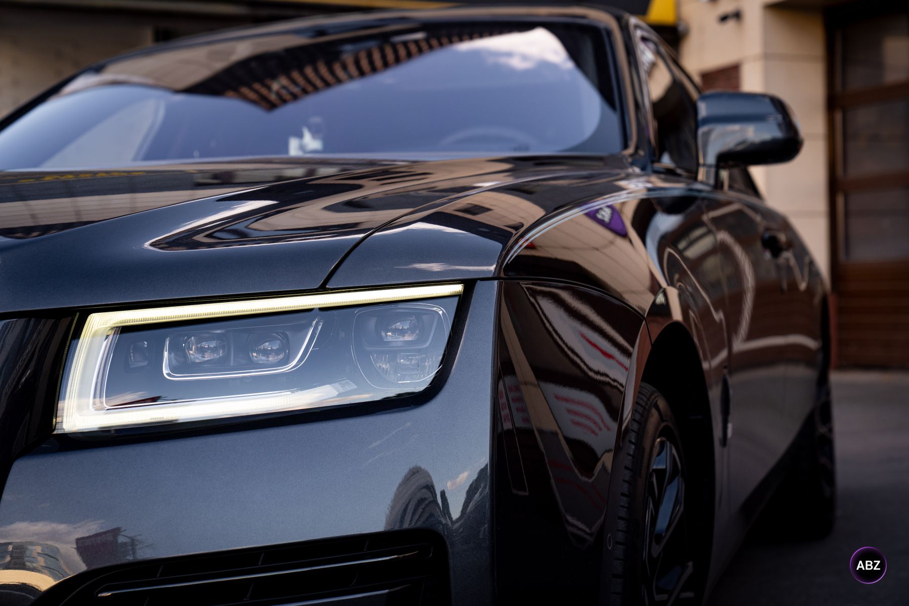 Rolls-Royce Ghost — когда внимание к деталям важнее внешних эффектов 17 Фото Rolls-Royce Ghost — когда внимание к деталям важнее внешних эффектов