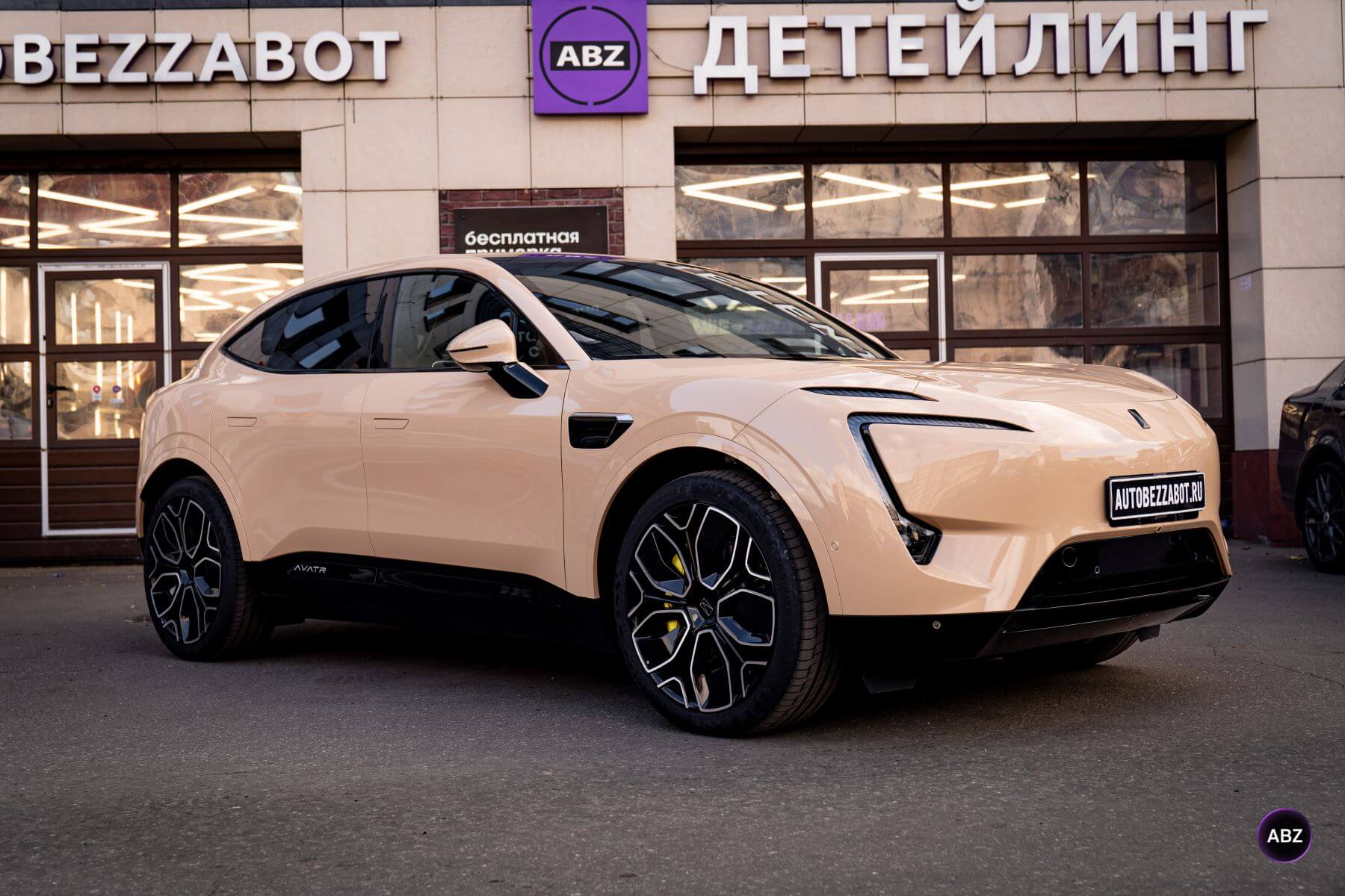 Смена цвета Avatr 11 без покраски — спокойный стиль и защита 93 Фото Смена цвета Avatr 11 без покраски — спокойный стиль и защита