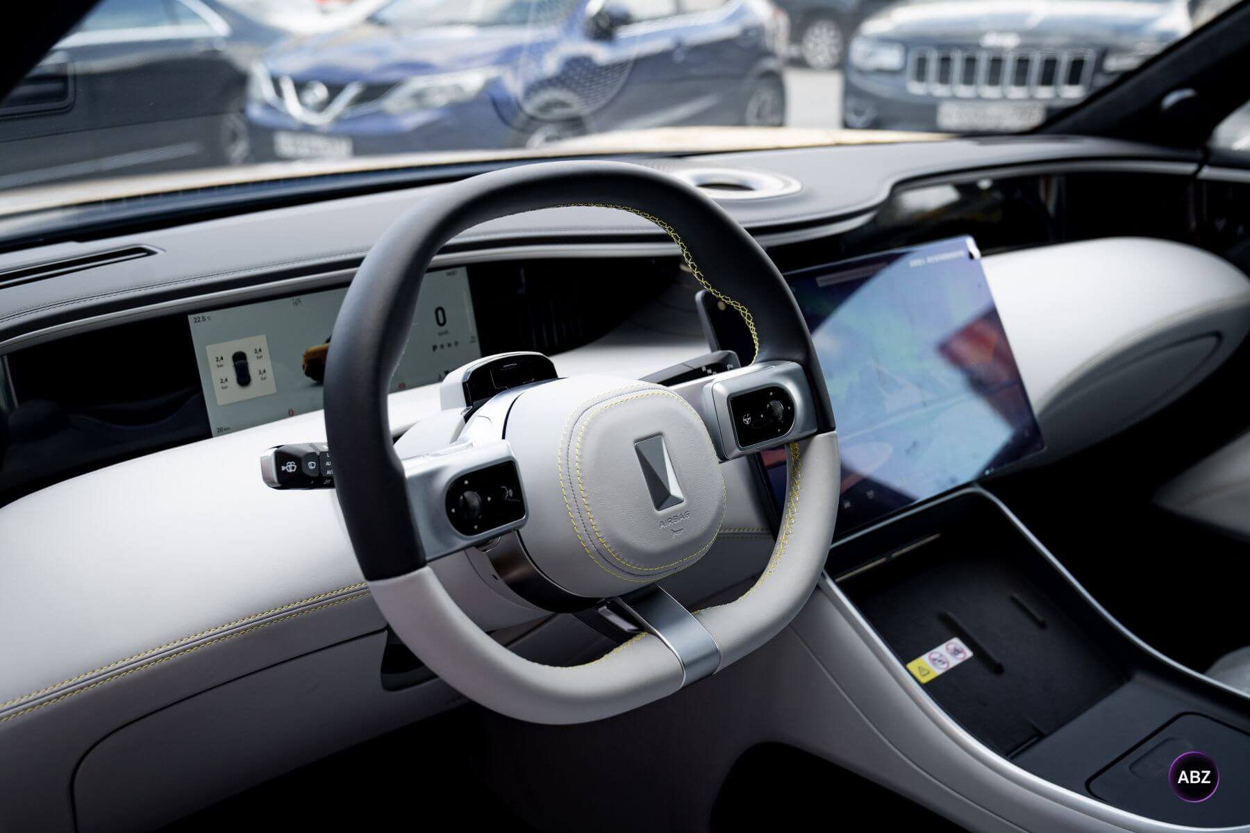 Смена цвета Avatr 11 без покраски — спокойный стиль и защита 91 Фото Смена цвета Avatr 11 без покраски — спокойный стиль и защита