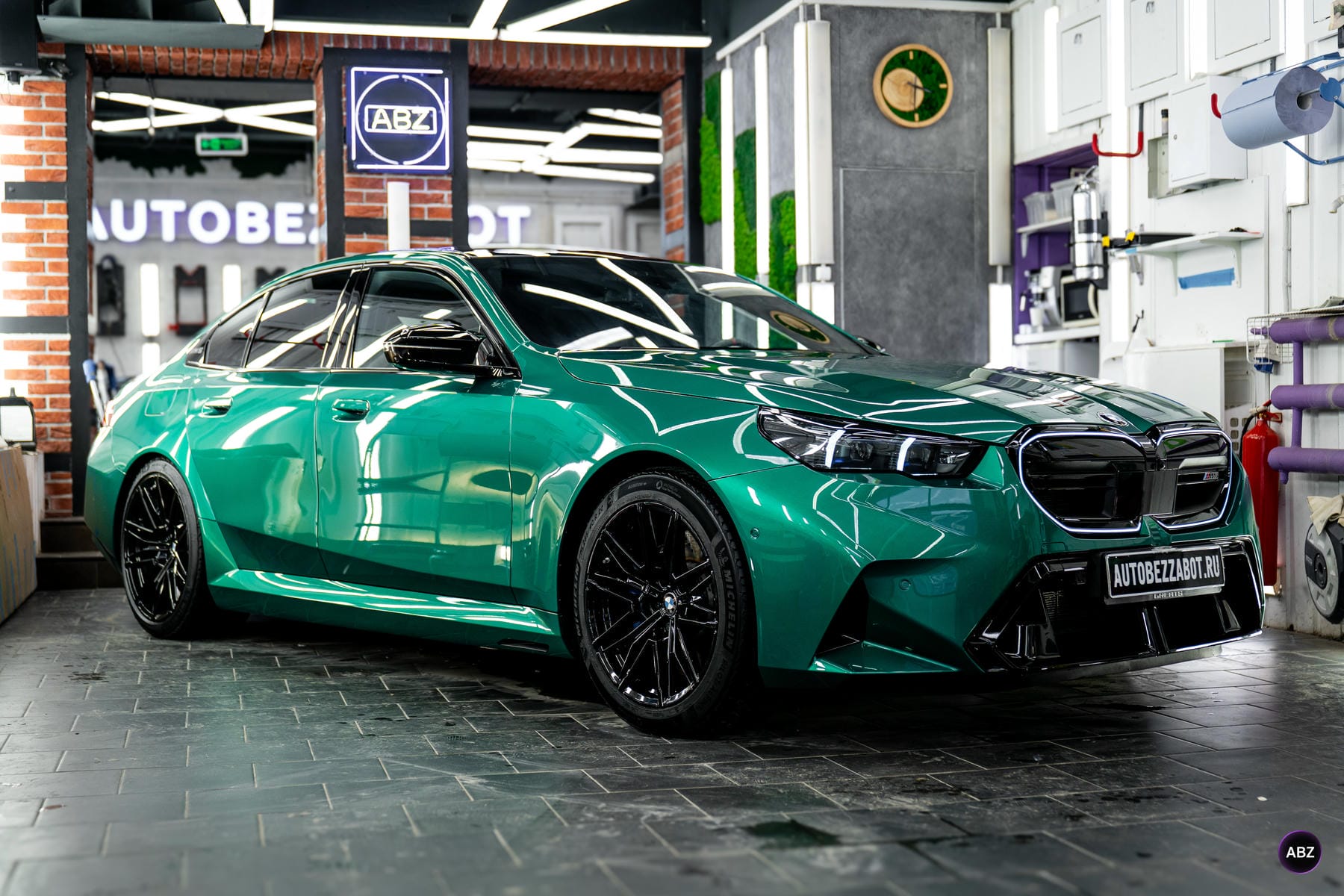 Как сохранить внешний вид BMW M5 при активной эксплуатации 1 Фото Как сохранить внешний вид BMW M5 при активной эксплуатации