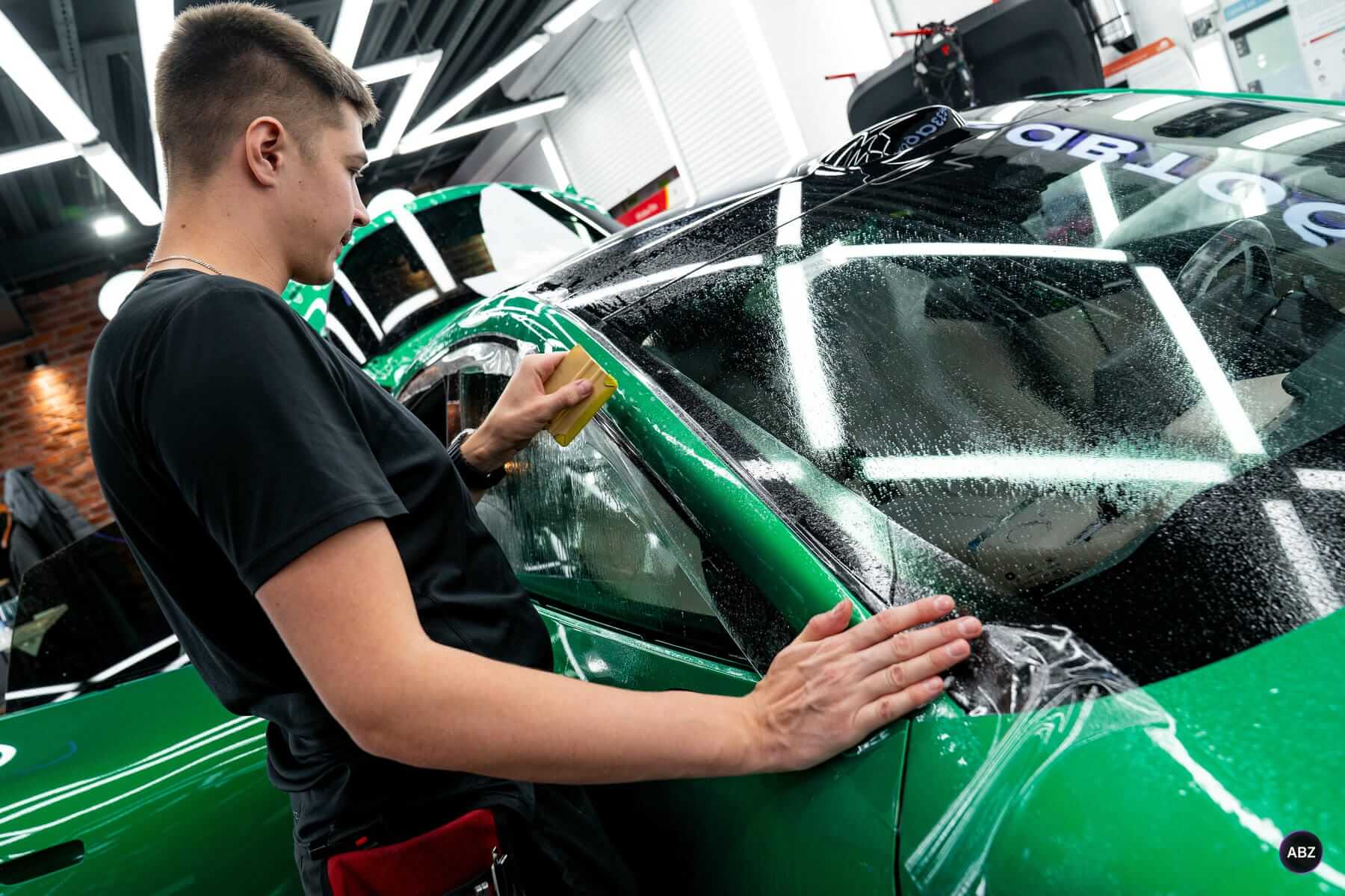 Как защитить зелёный Xiaomi YU7 от сколов и шума дороги 5 Фото Как защитить зелёный Xiaomi YU7 от сколов и шума дороги