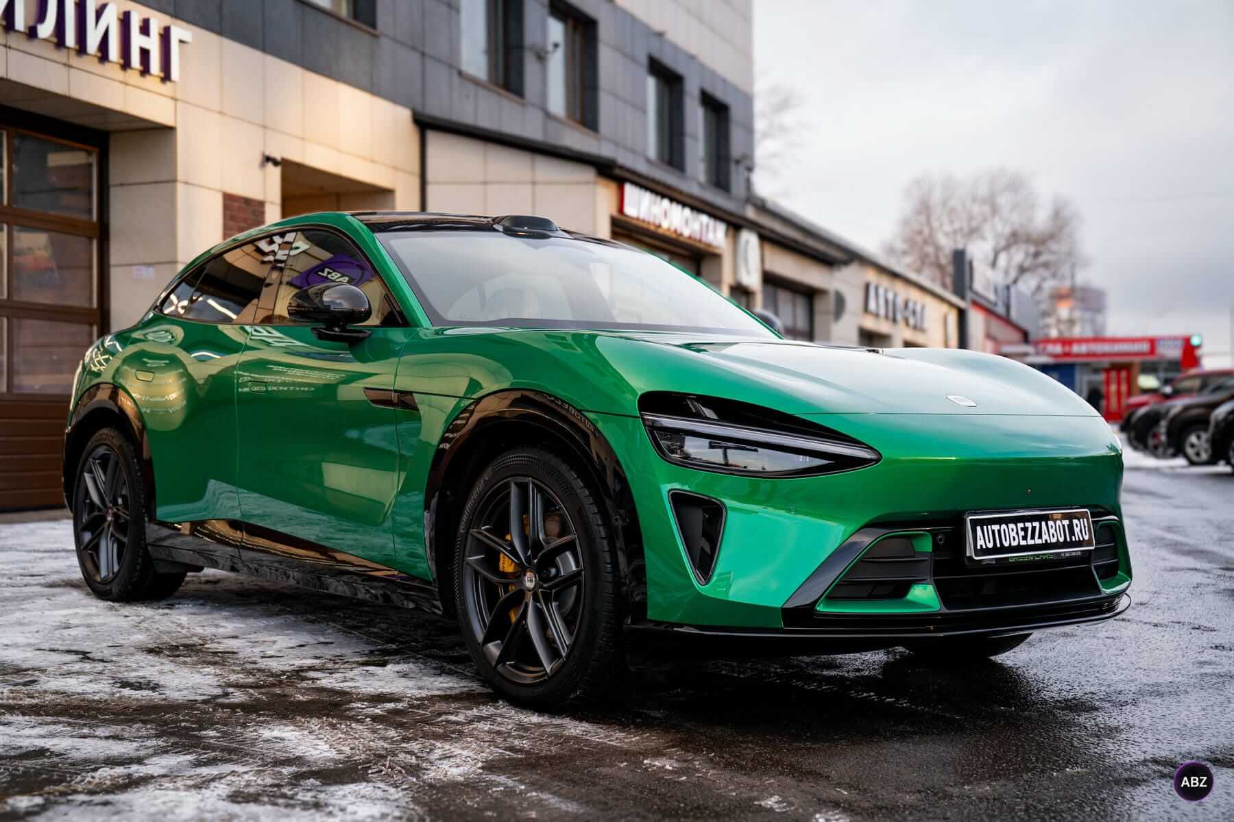 Как защитить зелёный Xiaomi YU7 от сколов и шума дороги 21 Фото Как защитить зелёный Xiaomi YU7 от сколов и шума дороги