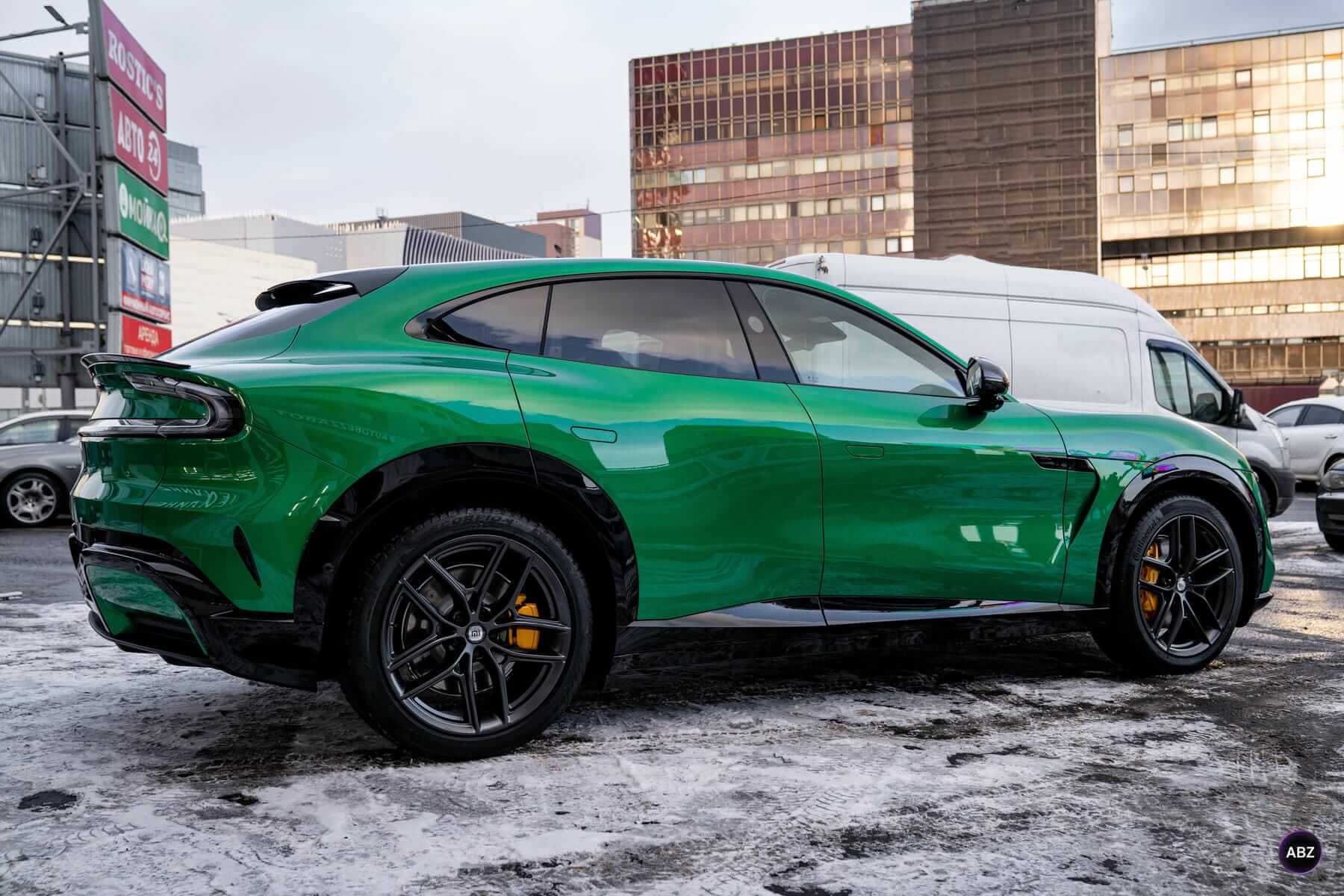 Как защитить зелёный Xiaomi YU7 от сколов и шума дороги 20 Фото Как защитить зелёный Xiaomi YU7 от сколов и шума дороги