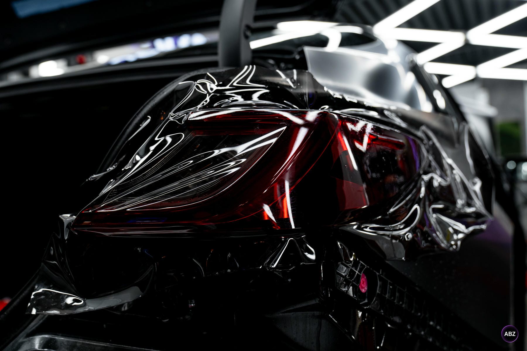 Как сделать обычную Toyota Camry стильной и защищенной 9 Фото Как сделать обычную Toyota Camry стильной и защищенной