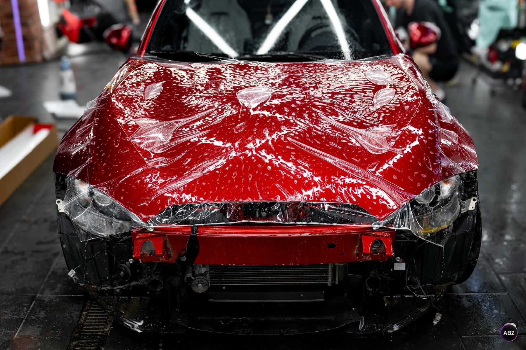 Оклейка автомобиля полиуретановой плёнкой: полная защита кузова Mazda MX-5 4 Фото Оклейка автомобиля полиуретановой плёнкой: полная защита кузова Mazda MX-5
