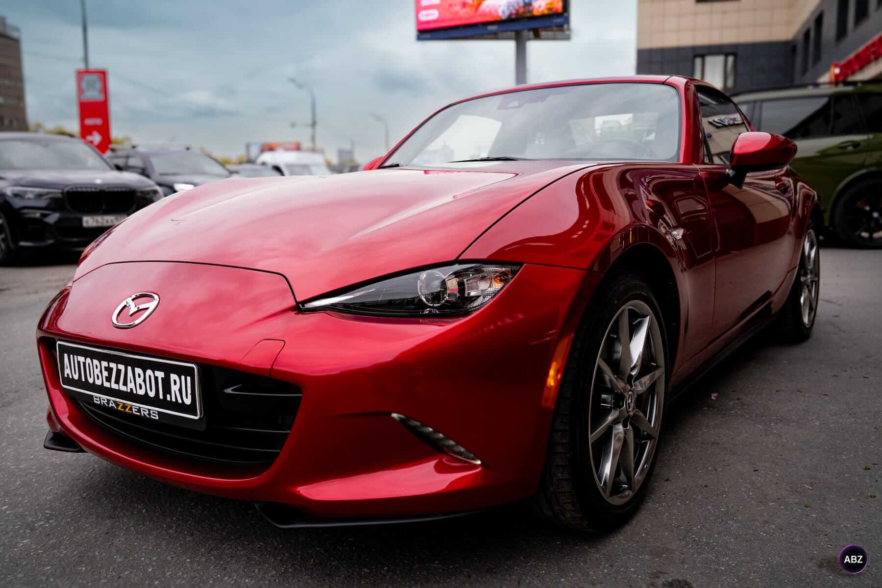 Оклейка автомобиля полиуретановой плёнкой: полная защита кузова Mazda MX-5 14 Фото Оклейка автомобиля полиуретановой плёнкой: полная защита кузова Mazda MX-5