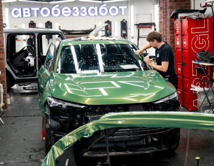 Фото бронирования стекол автомобиля Audi Q5L
