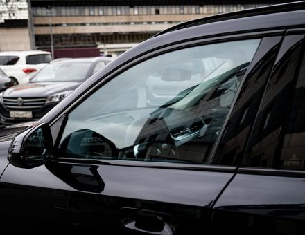 Фото тонировки стекол автомобиля BMW X1